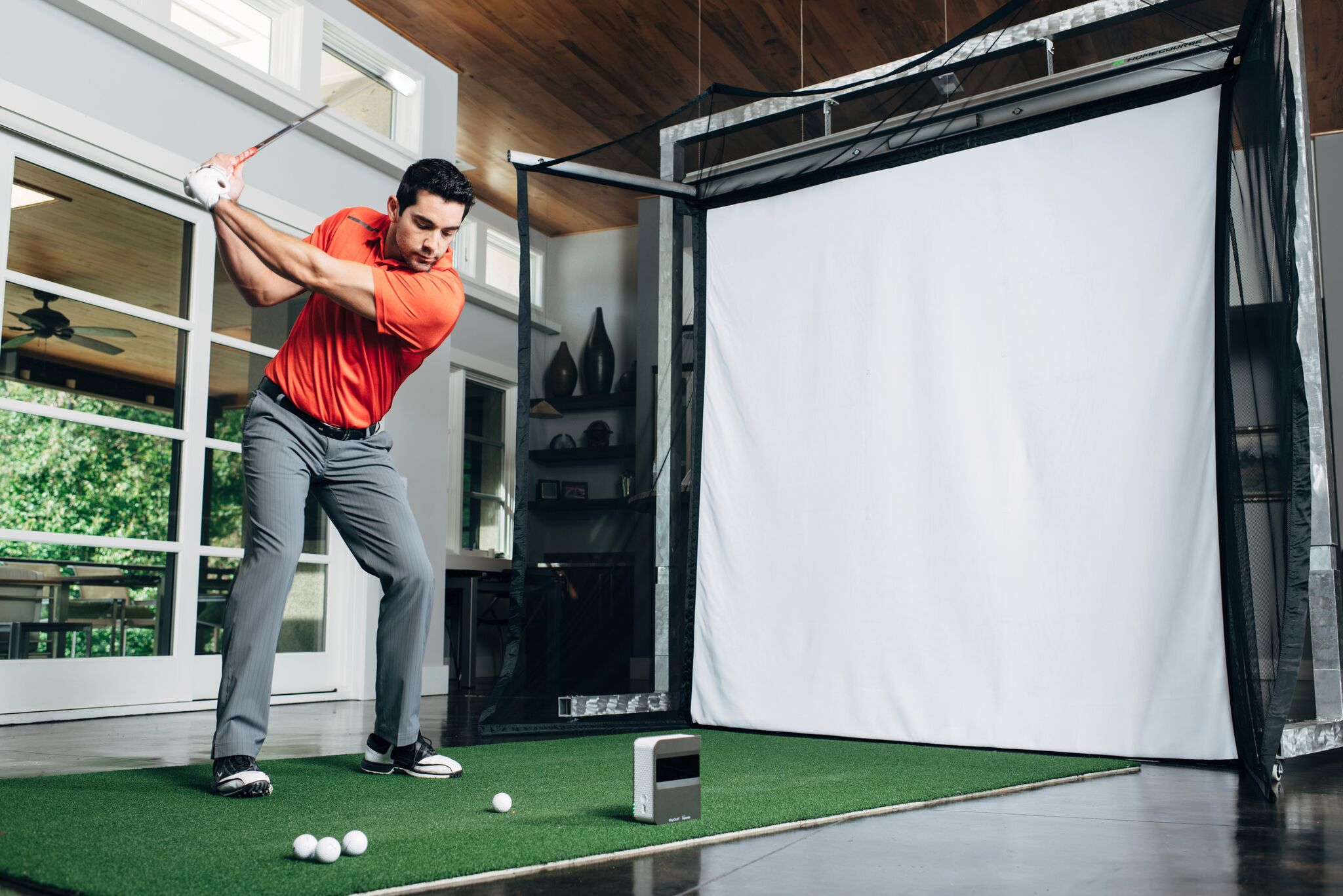 Golf Simulator // Hire Interactive Sports & Games // SportSim